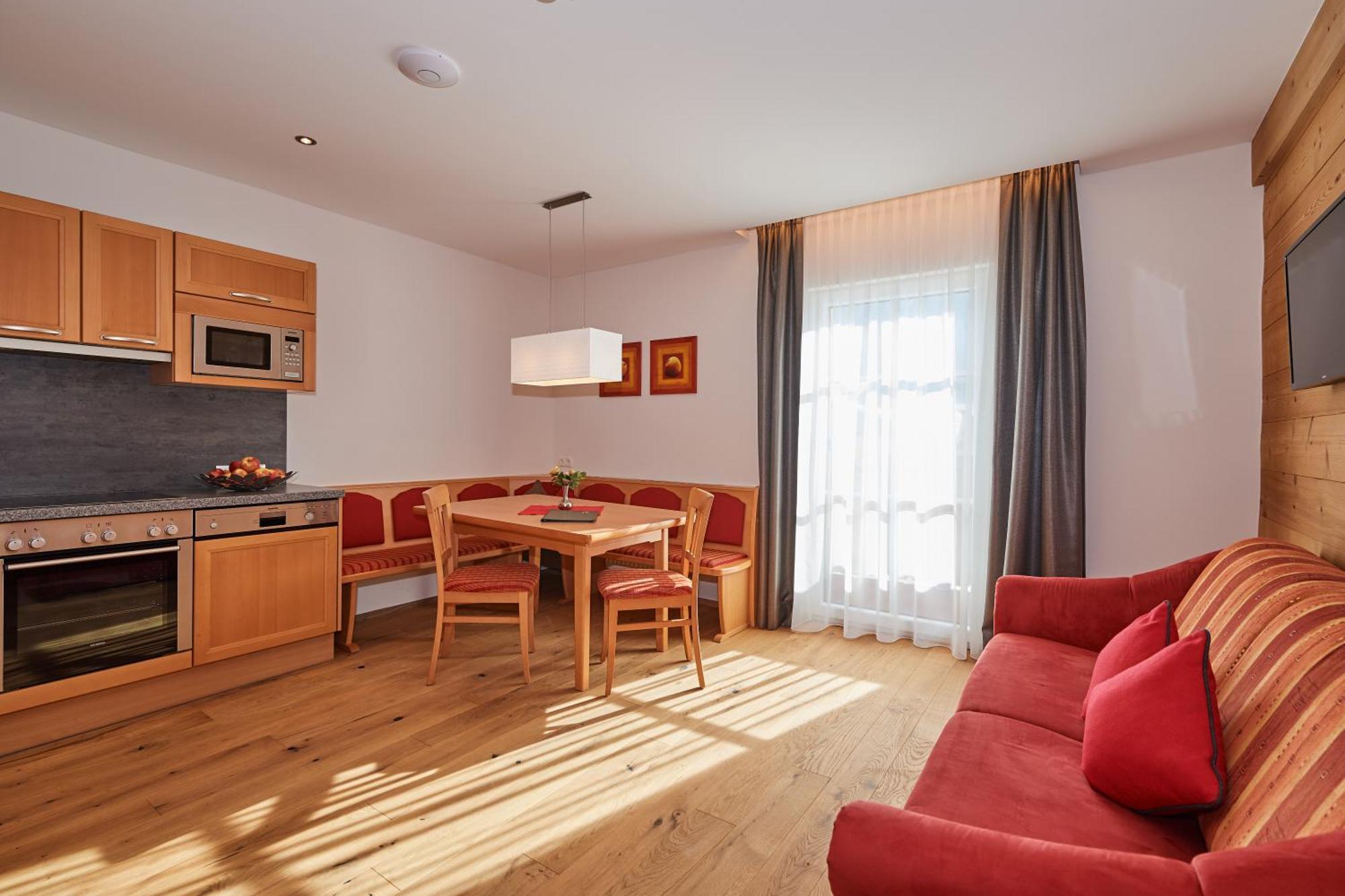 Rainerhof Aparthotel Flachau Bilik gambar